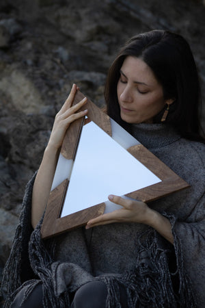 Espejo Triangular Echoes